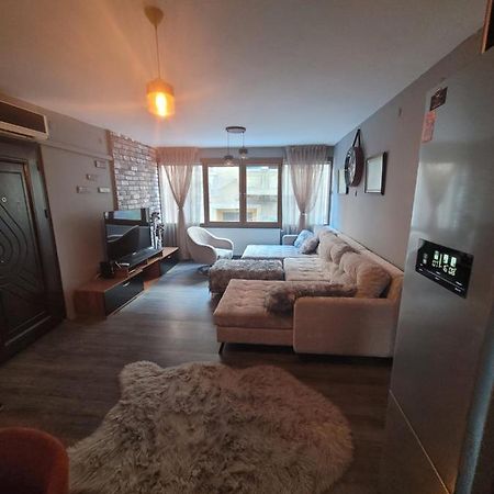 Hayat Apartman Διαμέρισμα Σμύρνη Εξωτερικό φωτογραφία